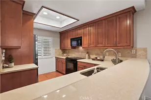 366 Villa Point, Newport Beach, CA 92660 - Photo 20