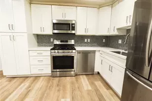 2006 S Corning St, Los Angeles, CA 90034 - Photo 14