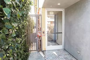 2006 S Corning St, Los Angeles, CA 90034 - Photo 20