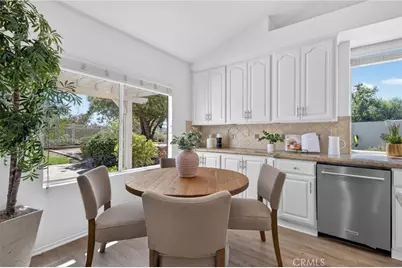 32398 Corte San Vincente, Temecula, CA 92592 - Photo 14