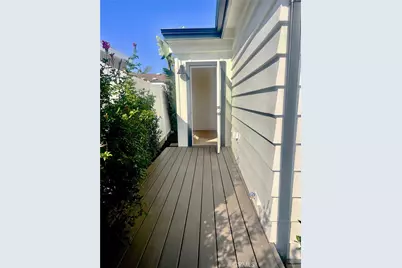 108 Yorktown, Newport Beach, CA 92660 - Photo 28
