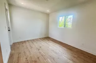 108 Yorktown, Newport Beach, CA 92660 - Photo 10