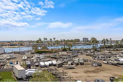 2209 Cliff Drive, Newport Beach, CA 92663 - Photo 16