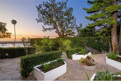 2639 Buckeye Street, Newport Beach, CA 92660 - Photo 36