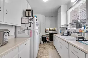 9385 Oak Glen Rd, Cherry Valley, CA 92223 - Photo 12