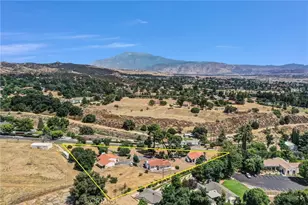 9385 Oak Glen Rd, Cherry Valley, CA 92223 - Photo 6