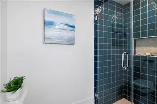 25 Rue Grand Ducal, Newport Beach, CA 92660 - Photo 2