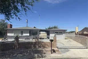 15118 Prado Ct, Victorville, CA 92395 - Photo 4