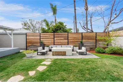 1127 Acacia, Orange, CA 92868 - Photo 6