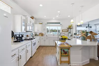 40 Saratoga, Newport Beach, CA 92660 - Photo 14