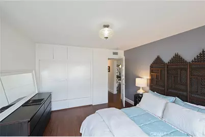 1735 E Ocean, Newport Beach, CA 92661 - Photo 18