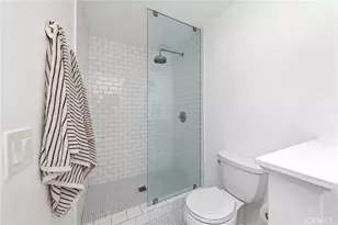 306 Campbell Ln, Costa Mesa, CA 92627 - Photo 22