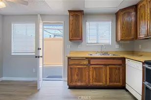 2223 N Broadway, Santa Ana, CA 92706 - Photo 6
