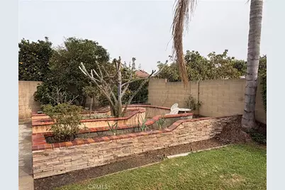 16970 Mount Eden, Fountain Valley, CA 92708 - Photo 2