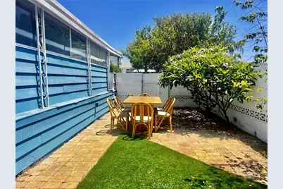 246 S Bayside Way, Newport Beach, CA 82660 - Photo 4
