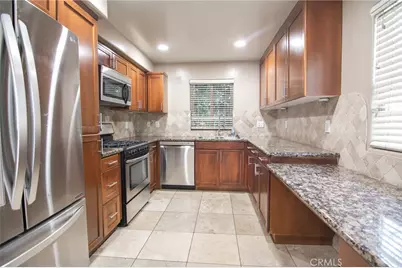 10809 Hortense, North Hollywood, CA 91602 - Photo 8