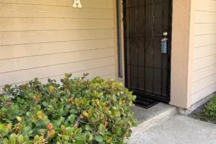 10550 Lakeside Dr, Garden Grove, CA 92840 - Photo 18