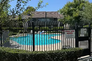 10550 Lakeside Dr, Garden Grove, CA 92840 - Photo 20