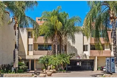 5325 Newcastle #108, Encino, CA 91316 - Photo 1