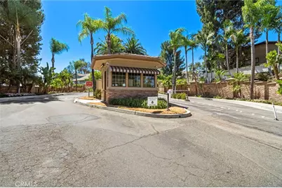 7593 E Endemont Court, Anaheim, CA 92808 - Photo 20