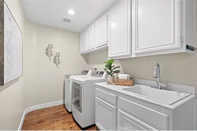 7593 E Endemont Court, Anaheim, CA 92808 - Photo 10