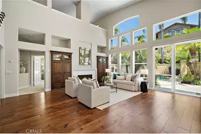 7593 E Endemont Court, Anaheim, CA 92808 - Photo 8