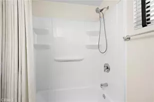 916 E Jonquil, Santa Ana, CA 92705 - Photo 20