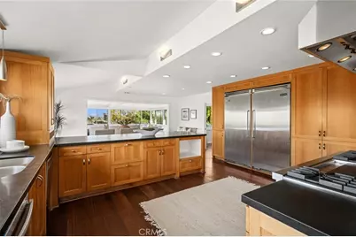 608 Saint James Place, Newport Beach, CA 92663 - Photo 10