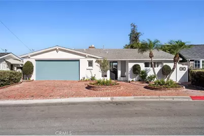 608 Saint James Place, Newport Beach, CA 92663 - Photo 2
