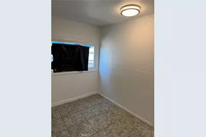 6208 Holmes, Los Angeles, CA 90001 - Photo 8