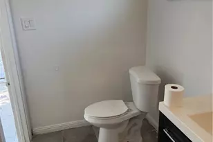 6208 Holmes, Los Angeles, CA 90001 - Photo 24