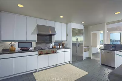 2027 Bayside Drive, Corona del Mar, CA 92625 - Photo 16