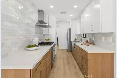 121 Marine Avenue, Newport Beach, CA 92662 - Photo 10