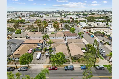 741 W 18th, Costa Mesa, CA 92627 - Photo 2