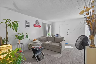 741 W 18th, Costa Mesa, CA 92627 - Photo 16