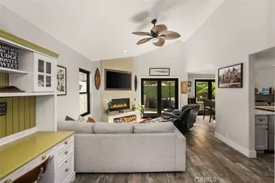 512 Oceanhill, Huntington Beach, CA 92648 - Photo 16