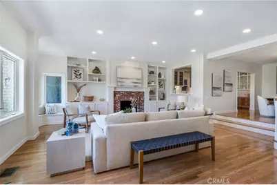 920 E Oceanfront, Newport Beach, CA 92661 - Photo 8