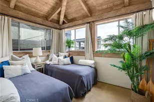 920 E Oceanfront, Newport Beach, CA 92661 - Photo 28