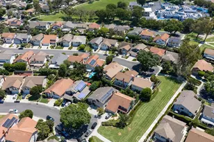 21 Glorieta, Irvine, CA 92620 - Photo 40