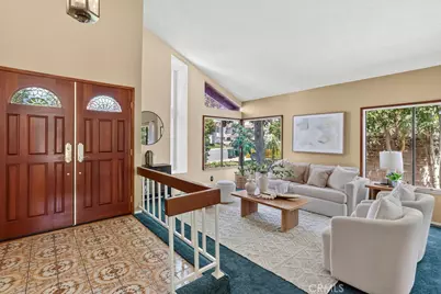 21 Glorieta, Irvine, CA 92620 - Photo 4