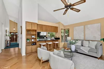 21 Glorieta, Irvine, CA 92620 - Photo 16
