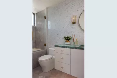1700 E Oceanfront, Newport Beach, CA 92661 - Photo 22