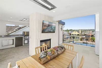 113 Grand Canal, Newport Beach, CA 92662 - Photo 36