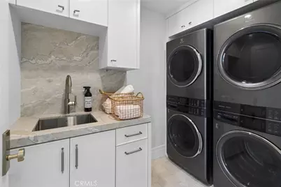 113 Grand Canal, Newport Beach, CA 92662 - Photo 26