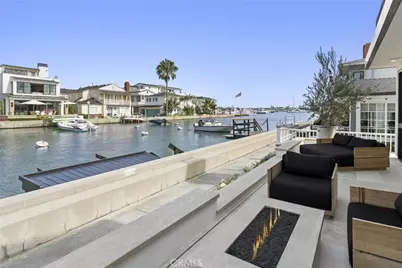 113 Grand Canal, Newport Beach, CA 92662 - Photo 2