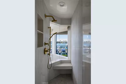 2572 Bayshore Drive, Newport Beach, CA 92663 - Photo 36
