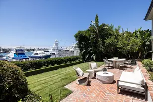 2572 Bayshore Dr, Newport Beach, CA 92663 - Photo 24