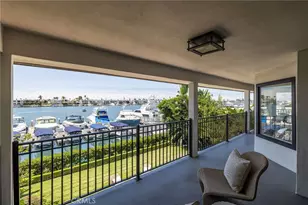 2572 Bayshore Dr, Newport Beach, CA 92663 - Photo 30
