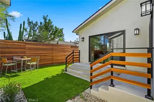 1710 Phillips Way, Los Angeles, CA 90042 - Photo 32