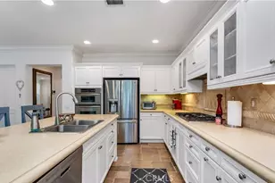 12 Merriweather Pl, Ladera Ranch, CA 92694 - Photo 4